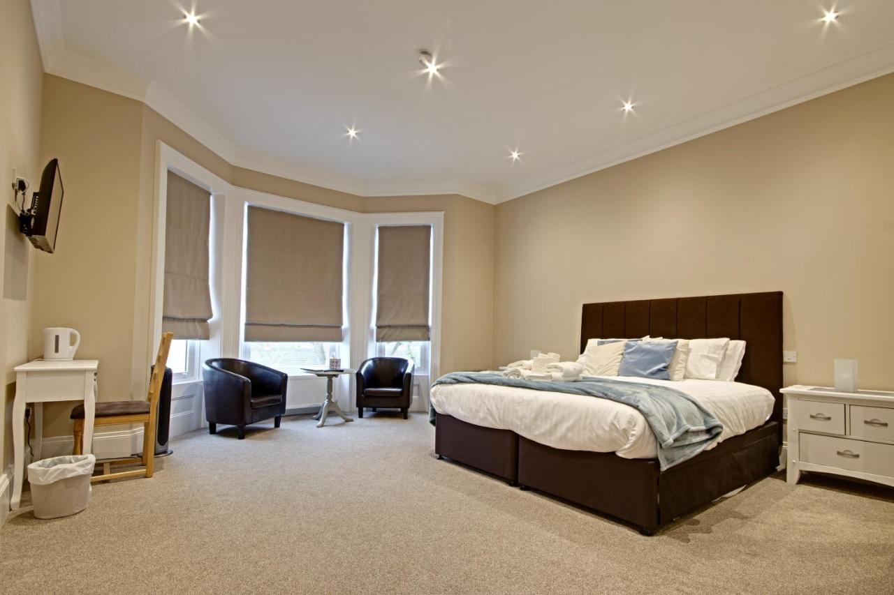 Highfield Bed & Breakfast Lymington Exterior photo